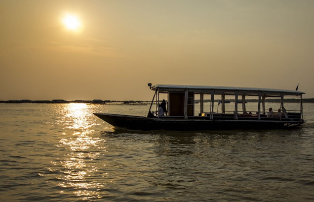 Small Group Sunset Cruise on Tonle Sap Lake with Cambodian drinks and Canape
