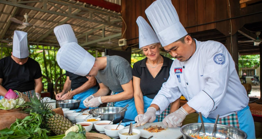 Siem Reap: Cooking Class in The Local's Village & Village Tour