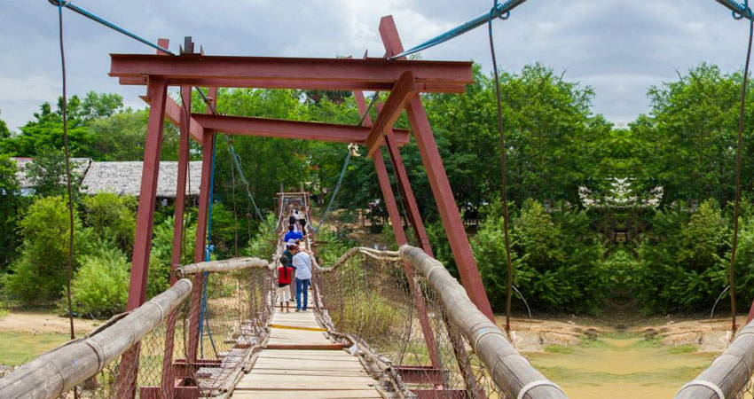 Ampe Phnom - Kampong Speu