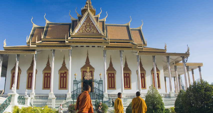 Phnom Penh National Museum, Royal Palace & Silver Pagoda Tours