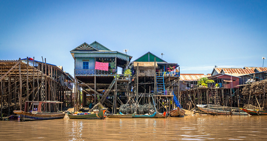 Tonle Sap Lake and Kampong Phluk Private Half Day tour from Siem Reap