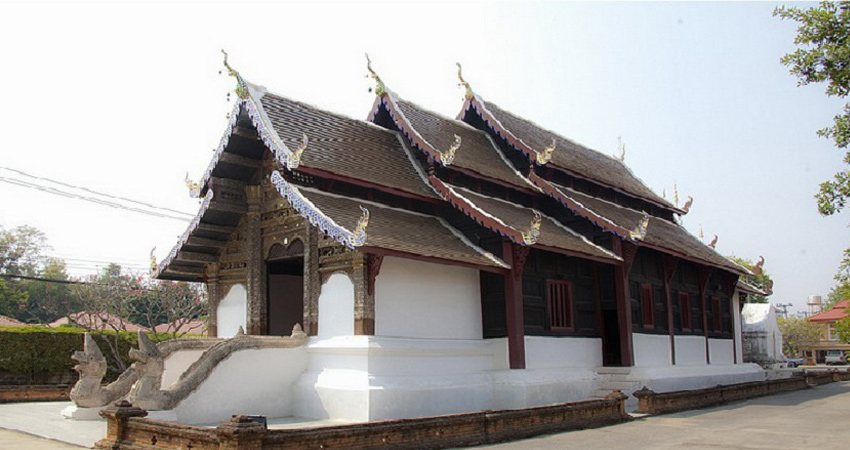 Wat Prasat Pagoda - Kampong Thom