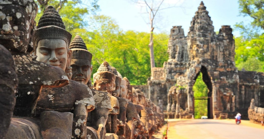 Half-Day Angkor Wat Afternoon Tour with Sunset